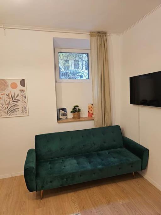 Heart Of City Center 4Br 2Bath 10 Pers Bukareszt Zewnętrze zdjęcie